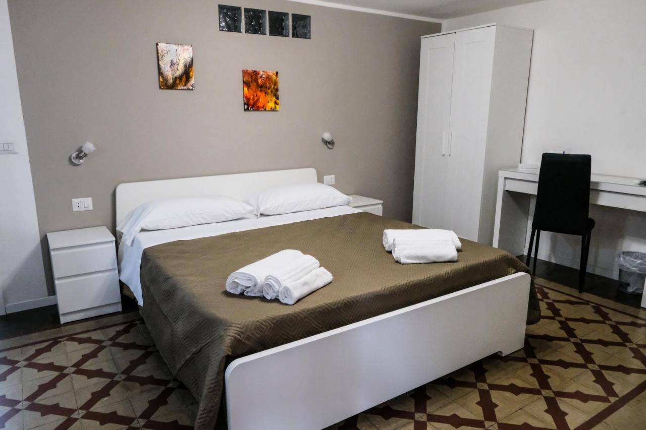 Antica Dimora Maravigna Hotel Catania Bagian luar foto