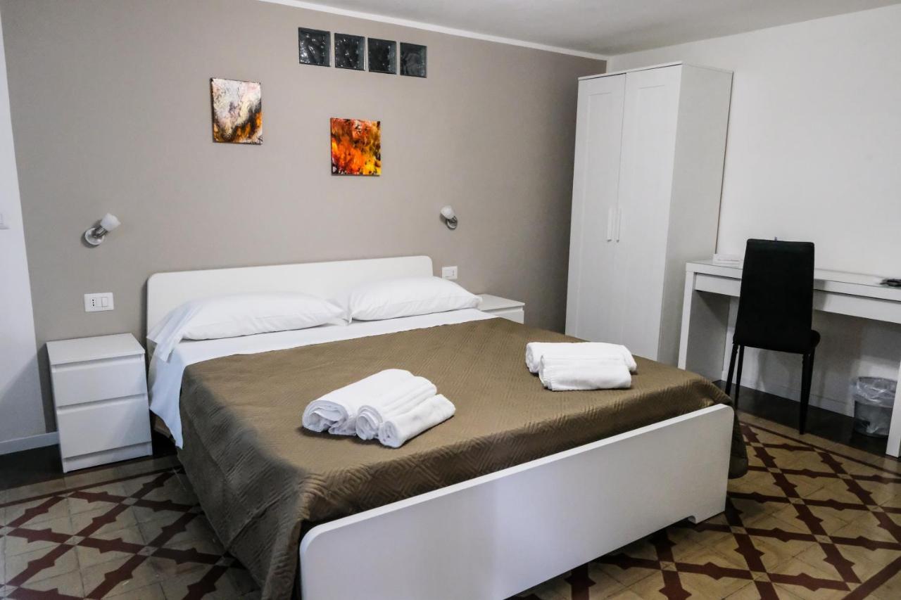 Antica Dimora Maravigna Hotel Catania Bagian luar foto