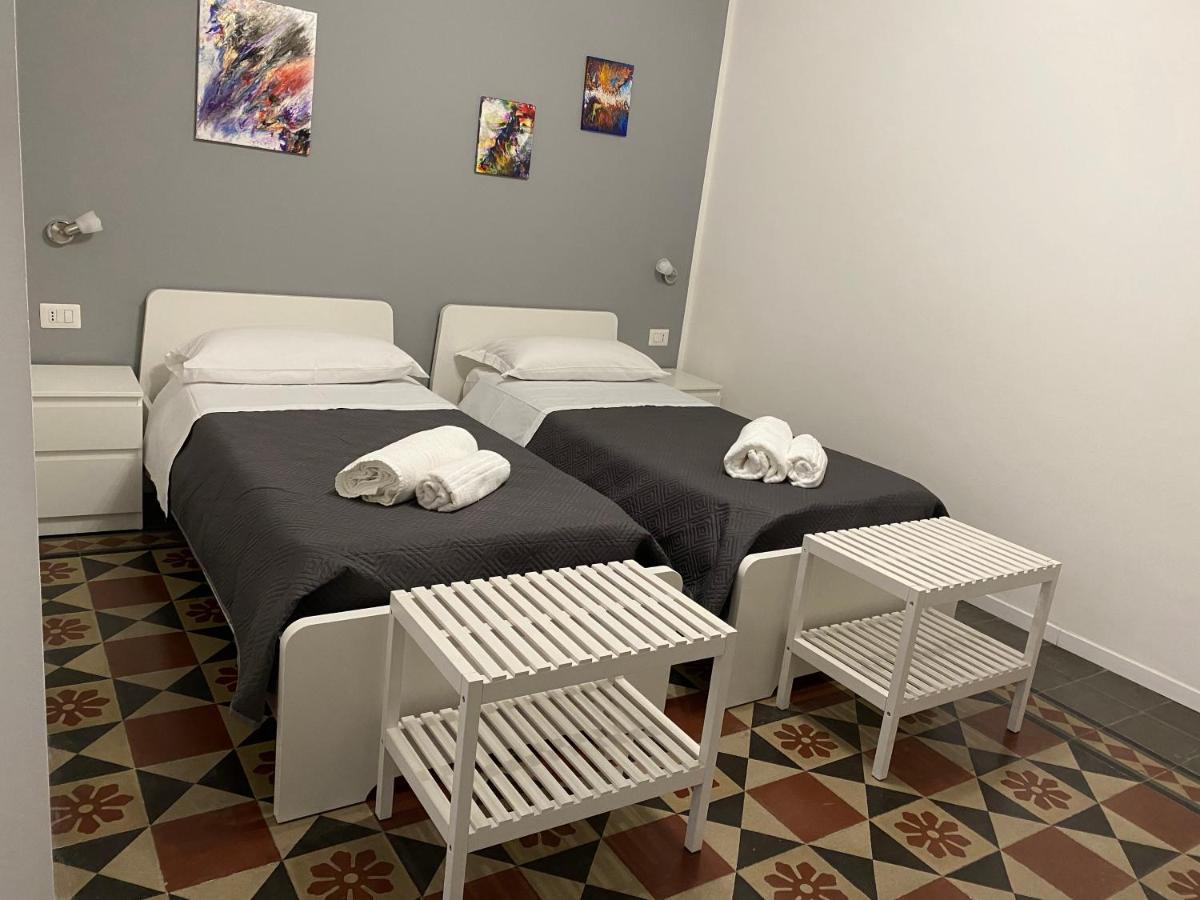 Antica Dimora Maravigna Hotel Catania Bagian luar foto
